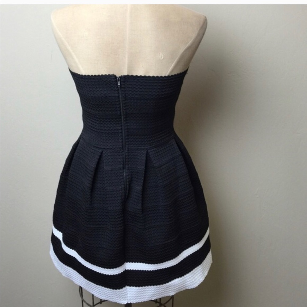 Gorgeous Sans Souchi strapless dress - Picture 3 of 3